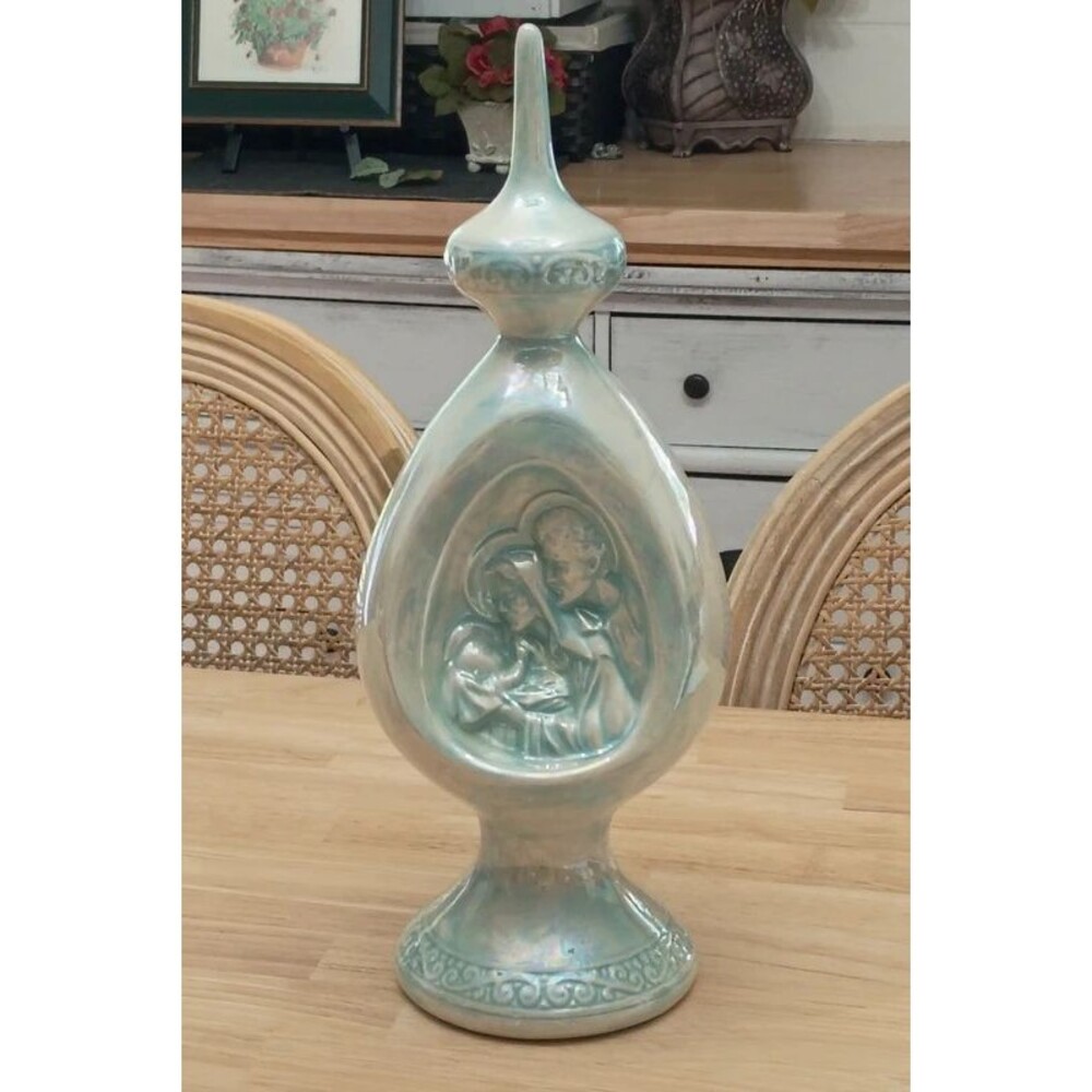 Vintage 1977 Byron Molds Ceramic Nativity Teardrop Spire Recessed Holy Family